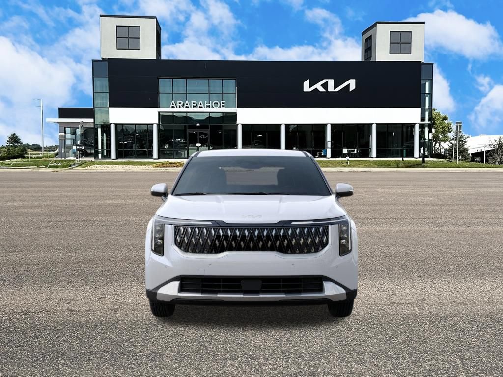 New 2027 Kia Carnival LXS FWD image 2