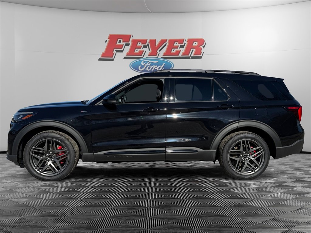 New 2025 Ford Explorer ST-Line w/ Premium Package image 2