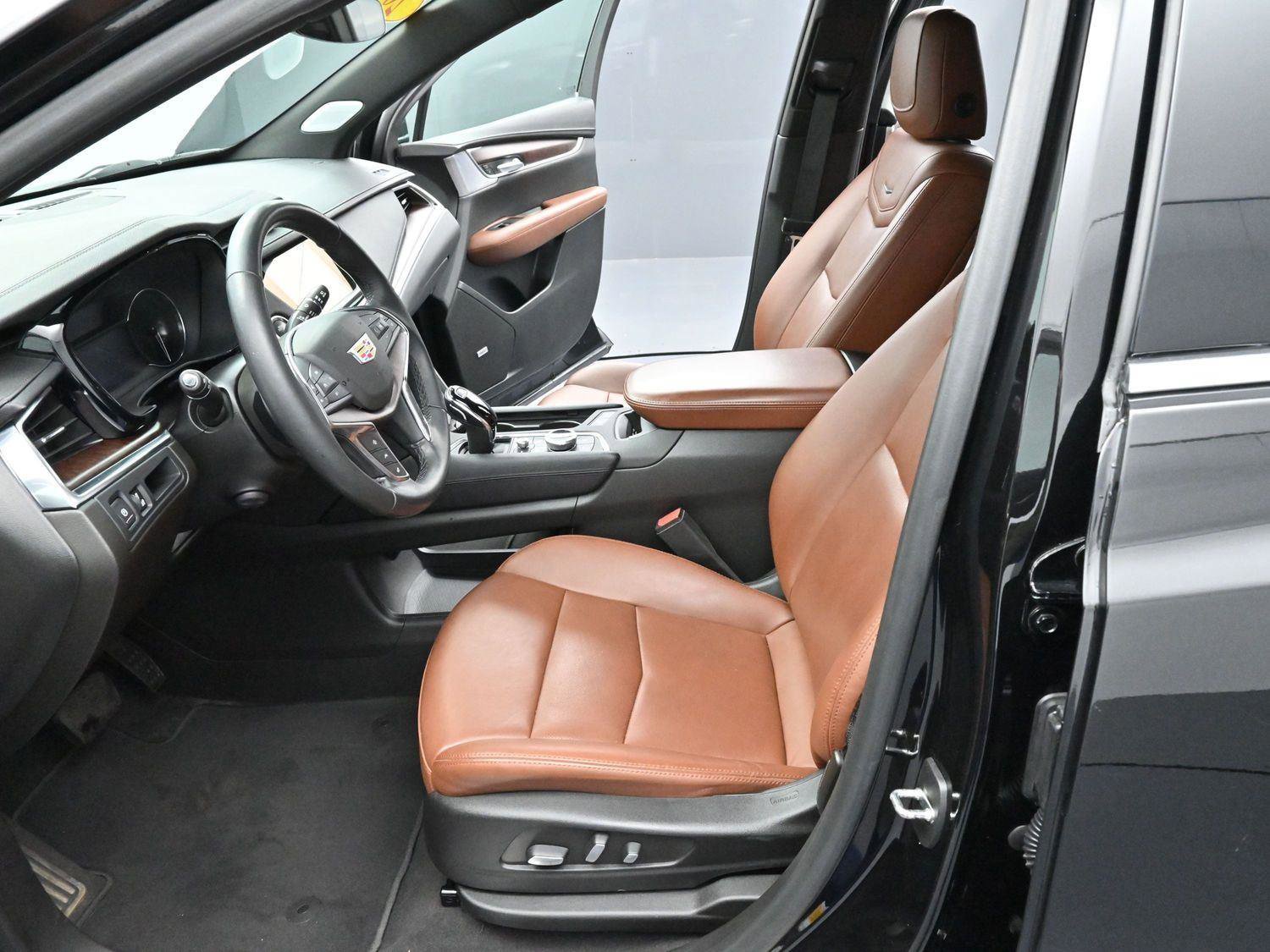 Certified 2023 Cadillac XT5 Premium Luxury image 14