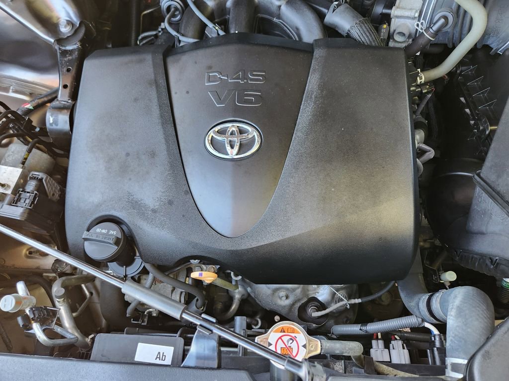 Used 2018 Toyota Highlander SE AWD/4WD image 20