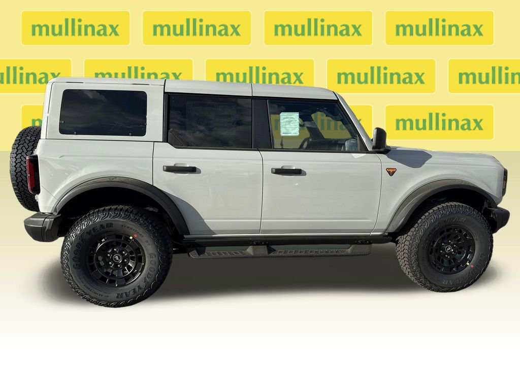New 2026 Ford Bronco Badlands image 16