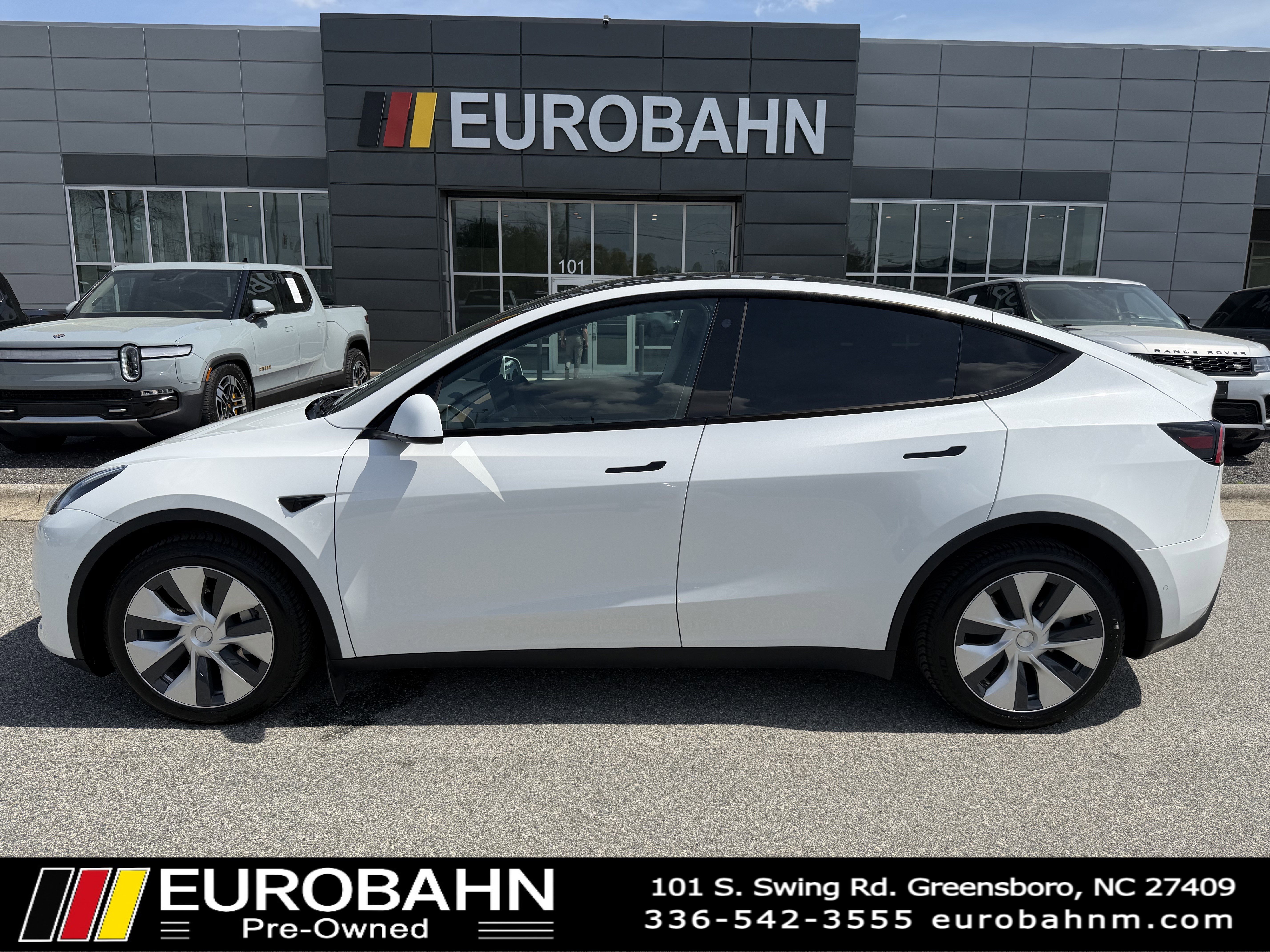 Used 2022 Tesla Model Y Long Range image 2