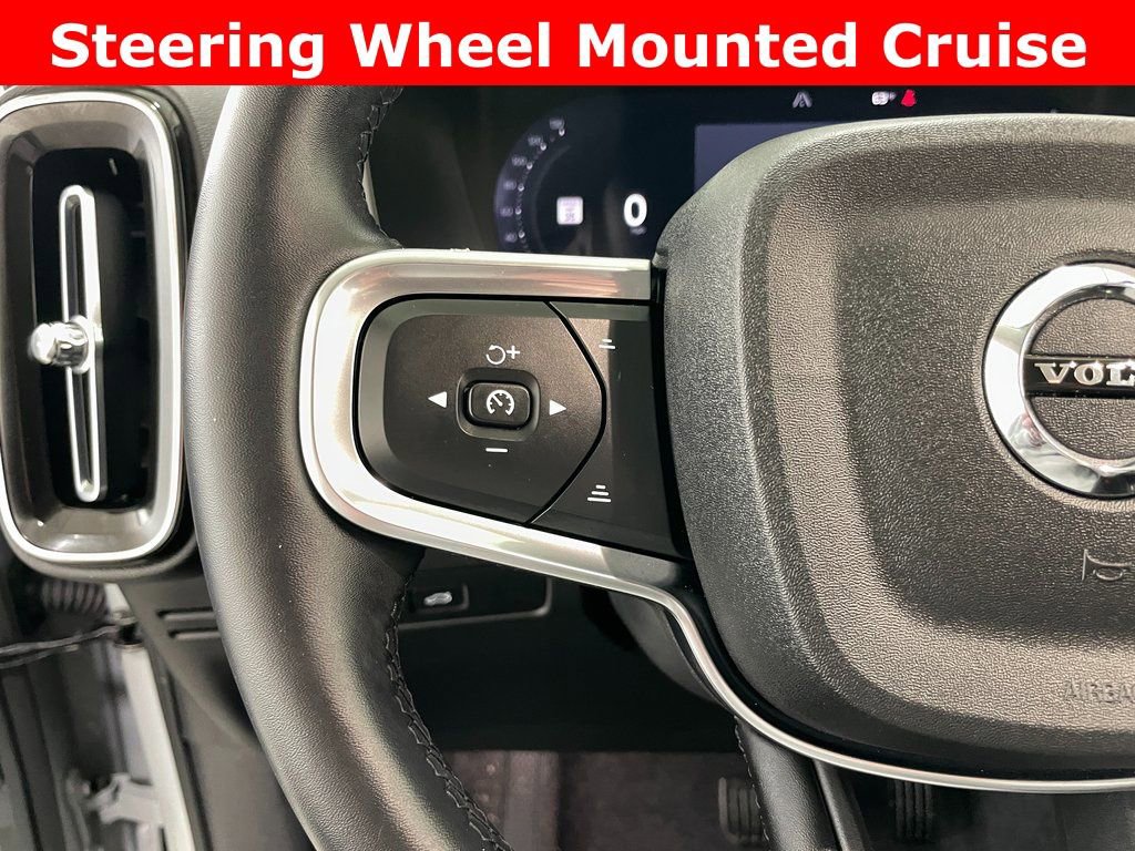 Used 2026 Volvo XC40 B5 Plus w/ Protection Package Premier image 30