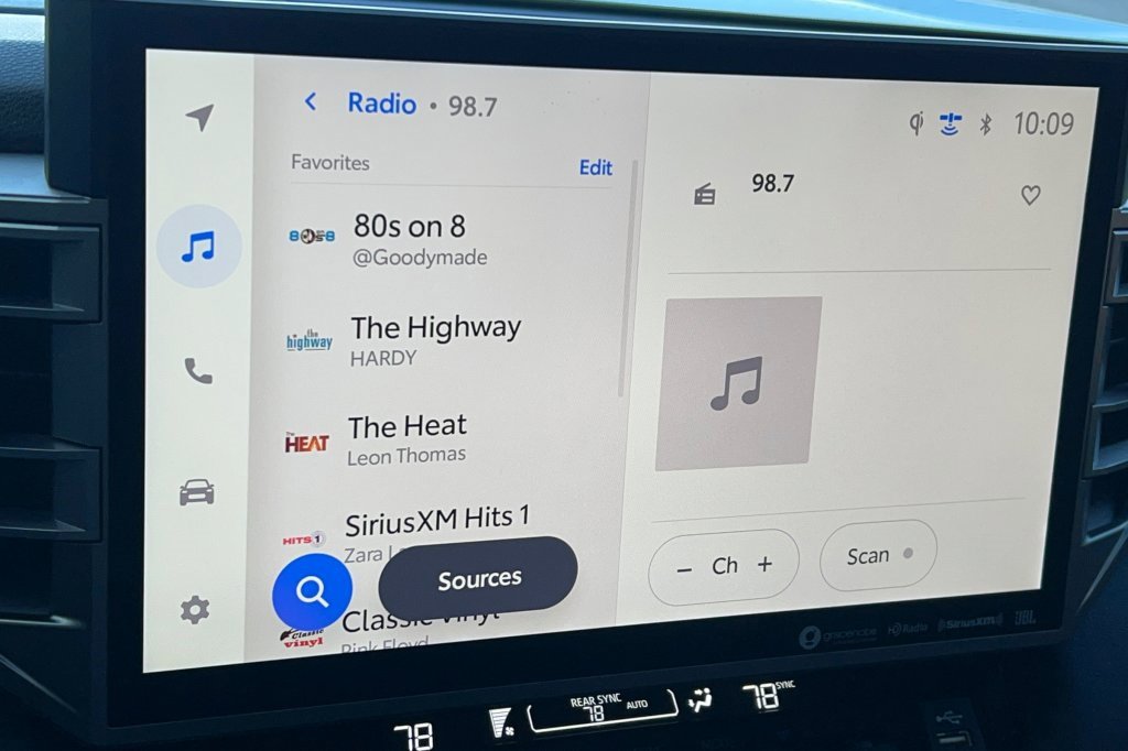 Used 2024 Toyota Sequoia Limited w/ TRD Off-Road Package image 16