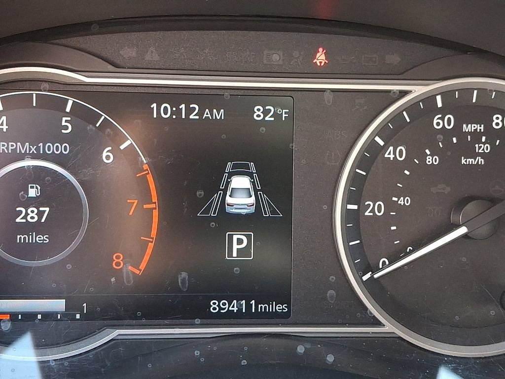 Used 2021 Nissan Versa SV FWD image 22