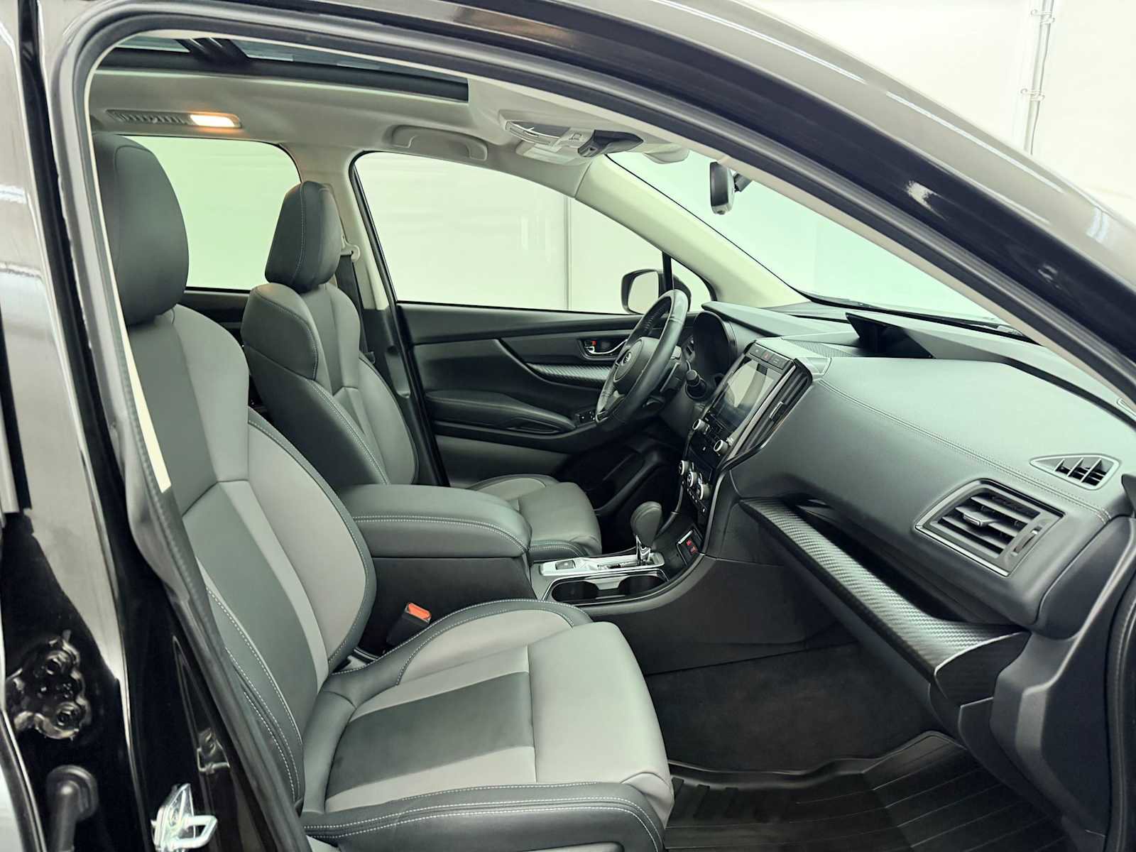 Used 2022 Subaru Ascent Onyx Edition image 22