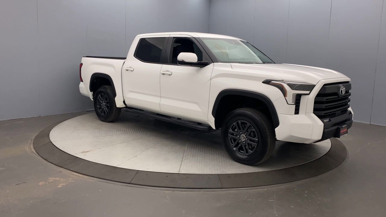 Used 2024 Toyota Tundra SR5 w/ SR5 Convenience Package AWD/4WD image 7