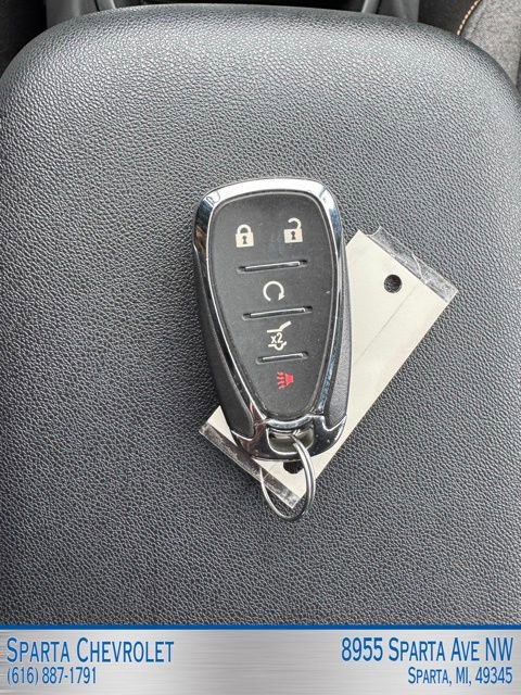 Used 2024 Chevrolet Equinox LT AWD/4WD image 35