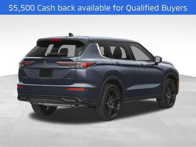 New 2026 Mitsubishi Outlander LE FWD image 2