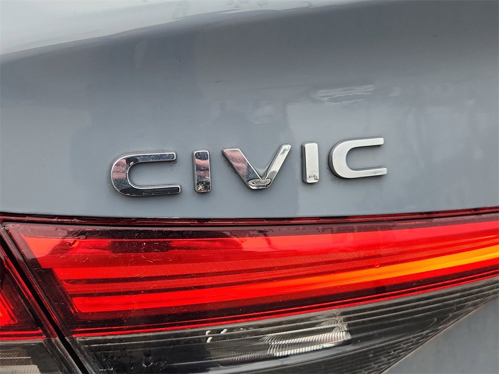 Used 2024 Honda Civic Sport image 11