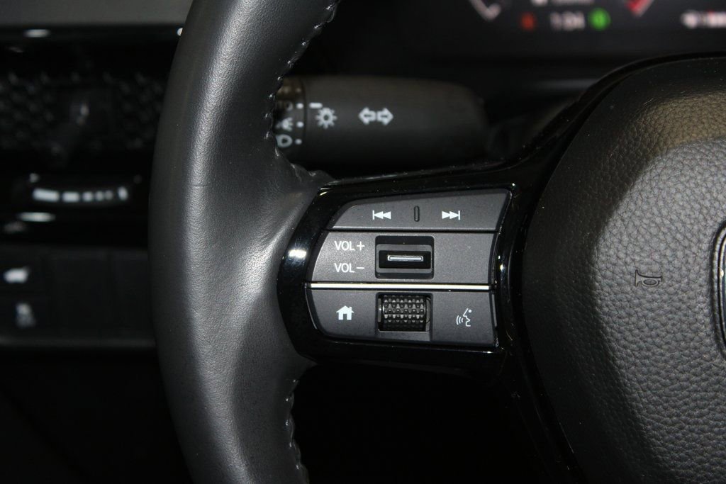 Used 2024 Honda CR-V EX-L image 20