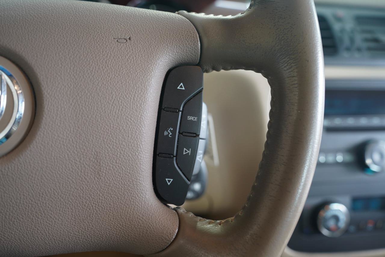 Used 2006 Buick Lucerne CXL w/ Luxury Package FWD image 15