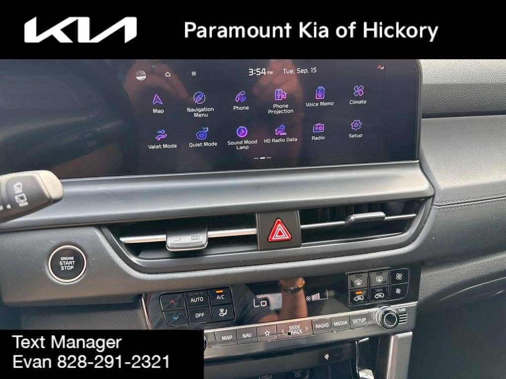 Used 2025 Kia Seltos EX FWD image 23