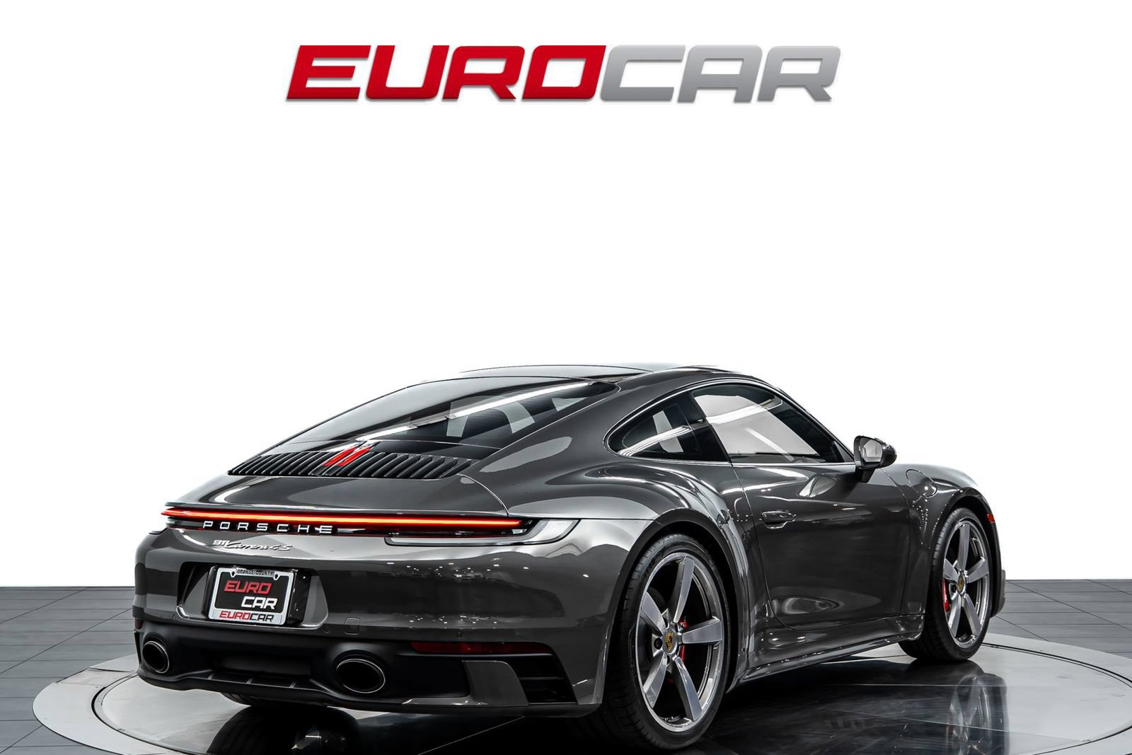 Used 2024 Porsche 911 Carrera 4S w/ Sportdesign Package AWD/4WD image 5