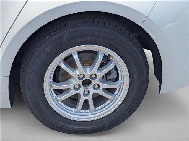 Used 2021 Toyota Corolla LE image 22