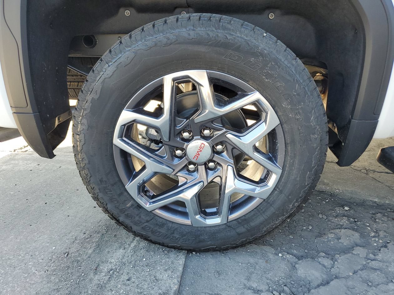New 2026 GMC Sierra 1500 SLT w/ SLT Premium Package AWD/4WD image 6
