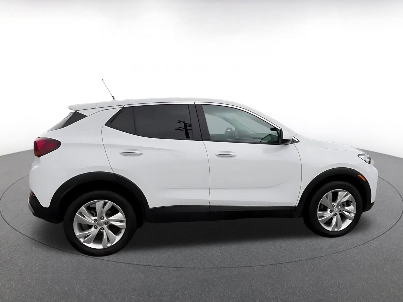 Used 2025 Buick Encore GX Preferred image 16