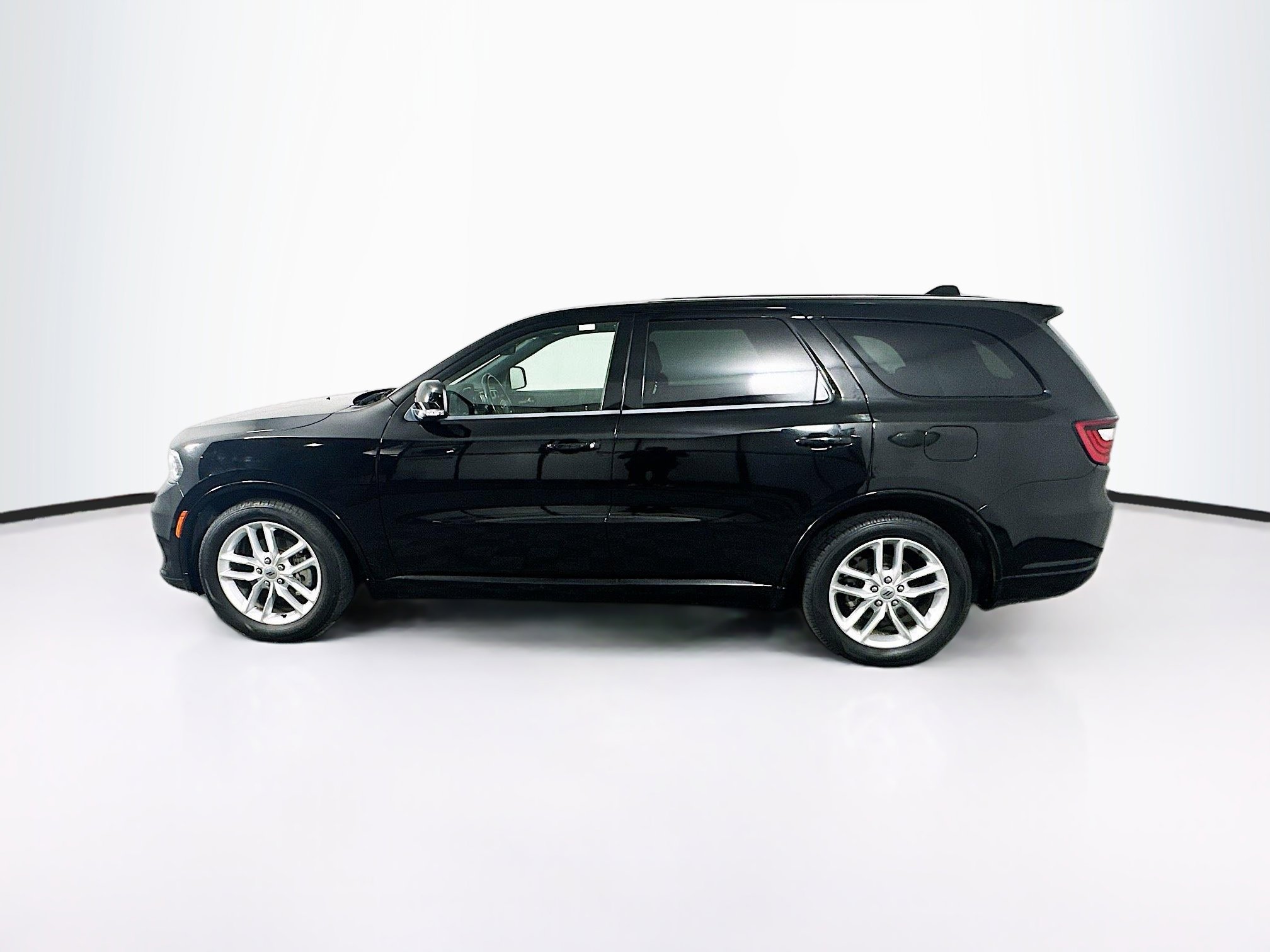 Used 2021 Dodge Durango GT RWD image 4