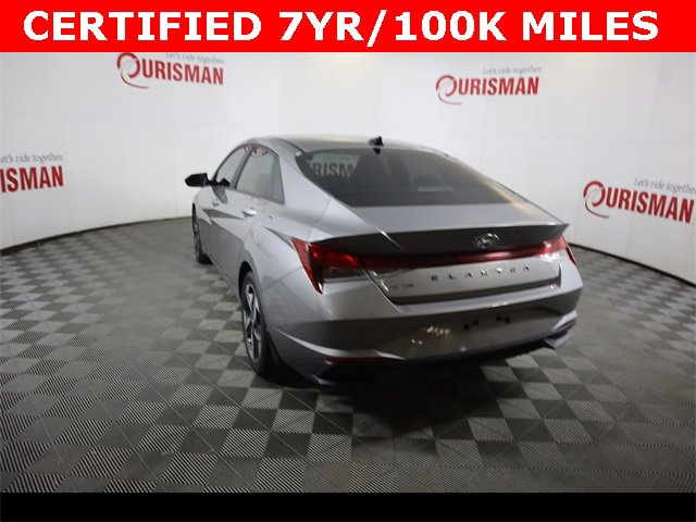 Used 2023 Hyundai Elantra SEL w/ Convenience Package image 9