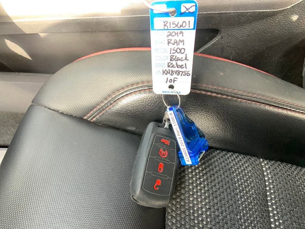 Used 2019 RAM 1500 Rebel image 31