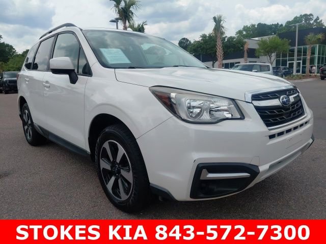 Used 2017 Subaru Forester 2.5i Premium w/ All-Weather Package AWD/4WD image 3