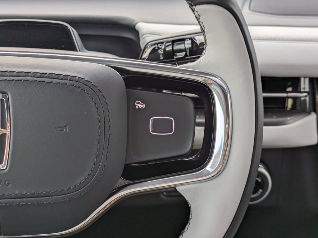 New 2027 Lincoln Navigator L Black Label AWD/4WD image 29