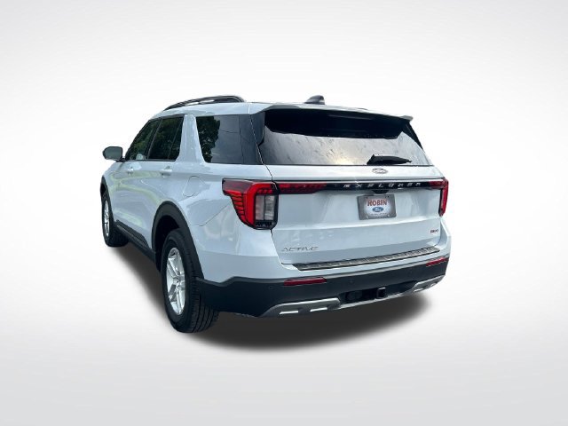New 2026 Ford Explorer Active w/ Active Comfort Package RWD image 3