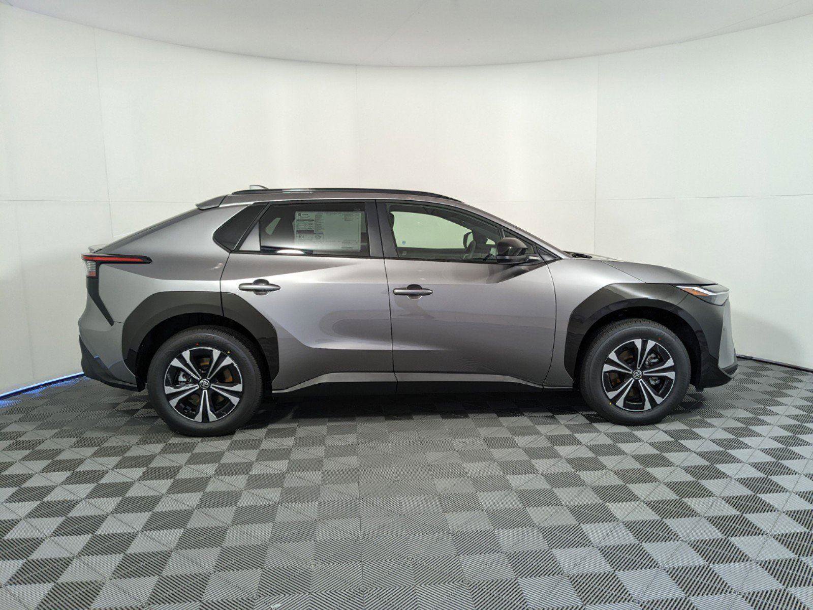 New 2025 Toyota bZ4X AWD image 21