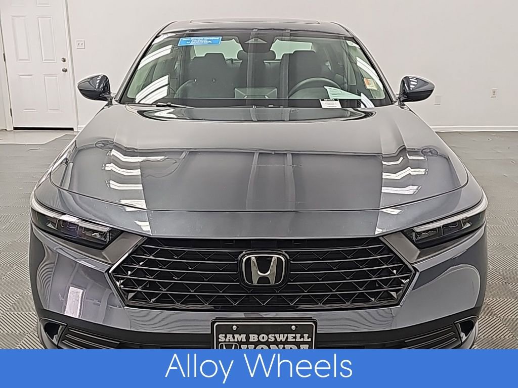Used 2024 Honda Accord EX image 4