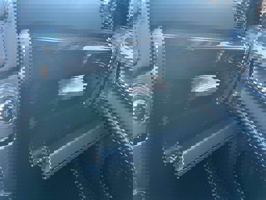 Used 2019 Toyota 4Runner SR5 image 34