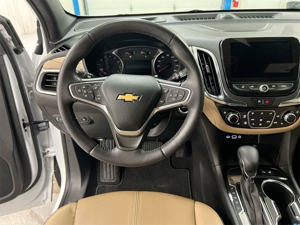 Used 2022 Chevrolet Equinox Premier image 20