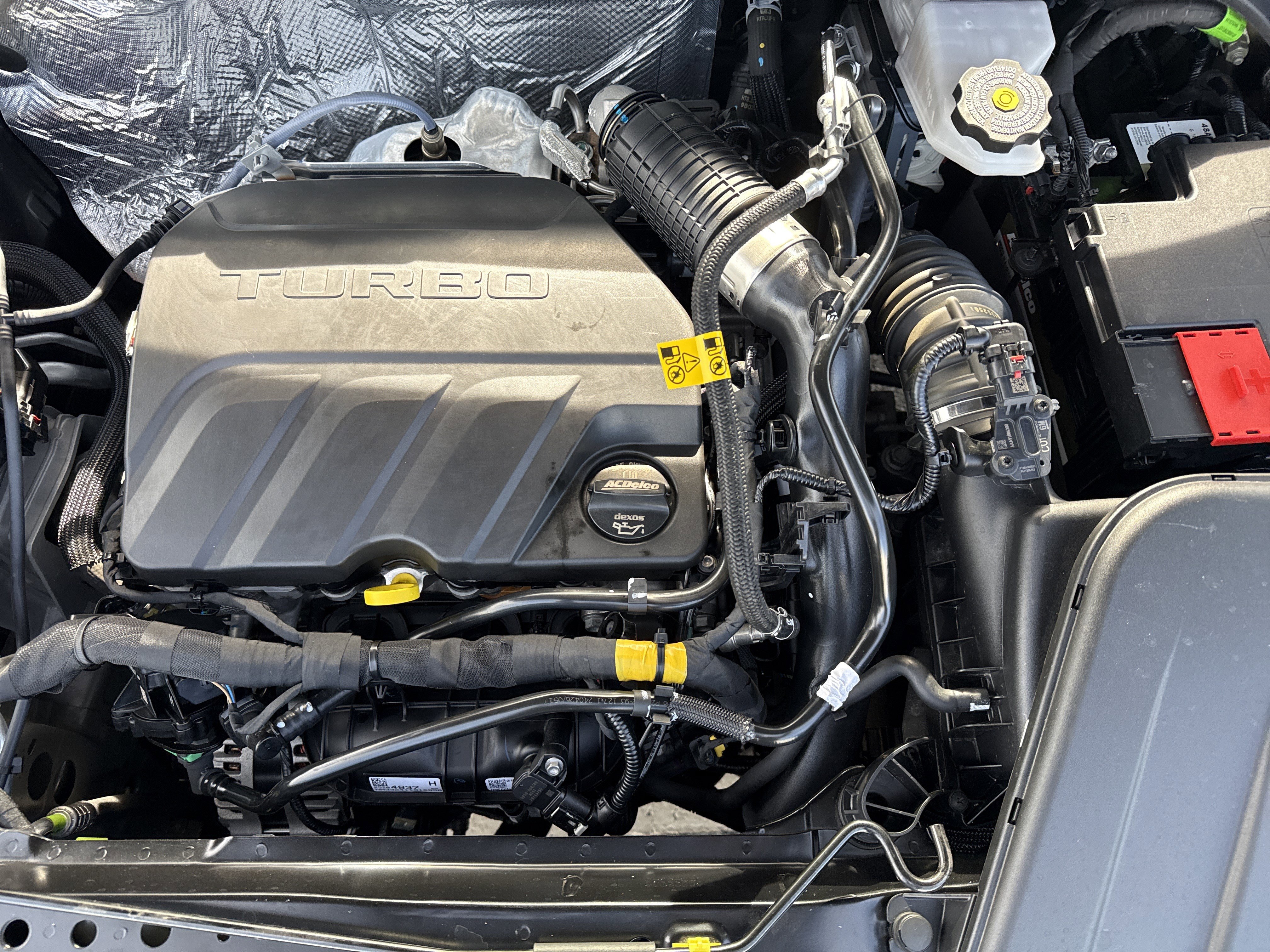 Certified 2025 Chevrolet Trax RS w/ Driver Confidence Package image 5