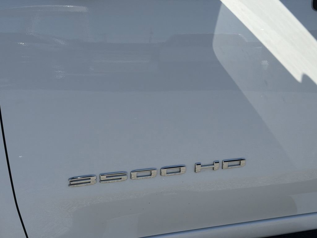 Used 2023 GMC Sierra 3500 Pro w/ Gooseneck/5TH Wheel Package image 27