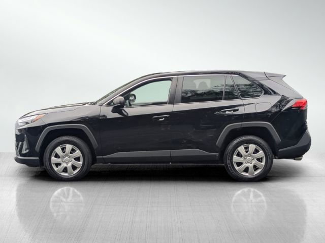Used 2024 Toyota RAV4 LE image 7