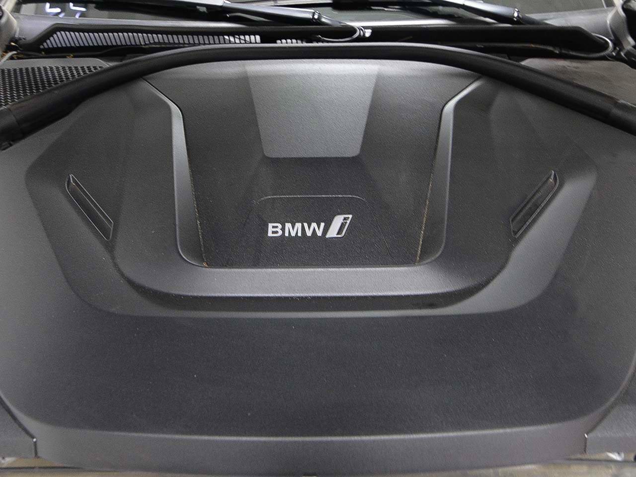 Certified 2023 BMW i4 eDrive35 w/ Premium Package RWD image 17