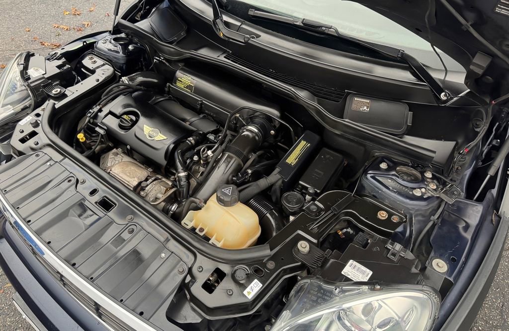 Used 2012 MINI Cooper Countryman S image 28