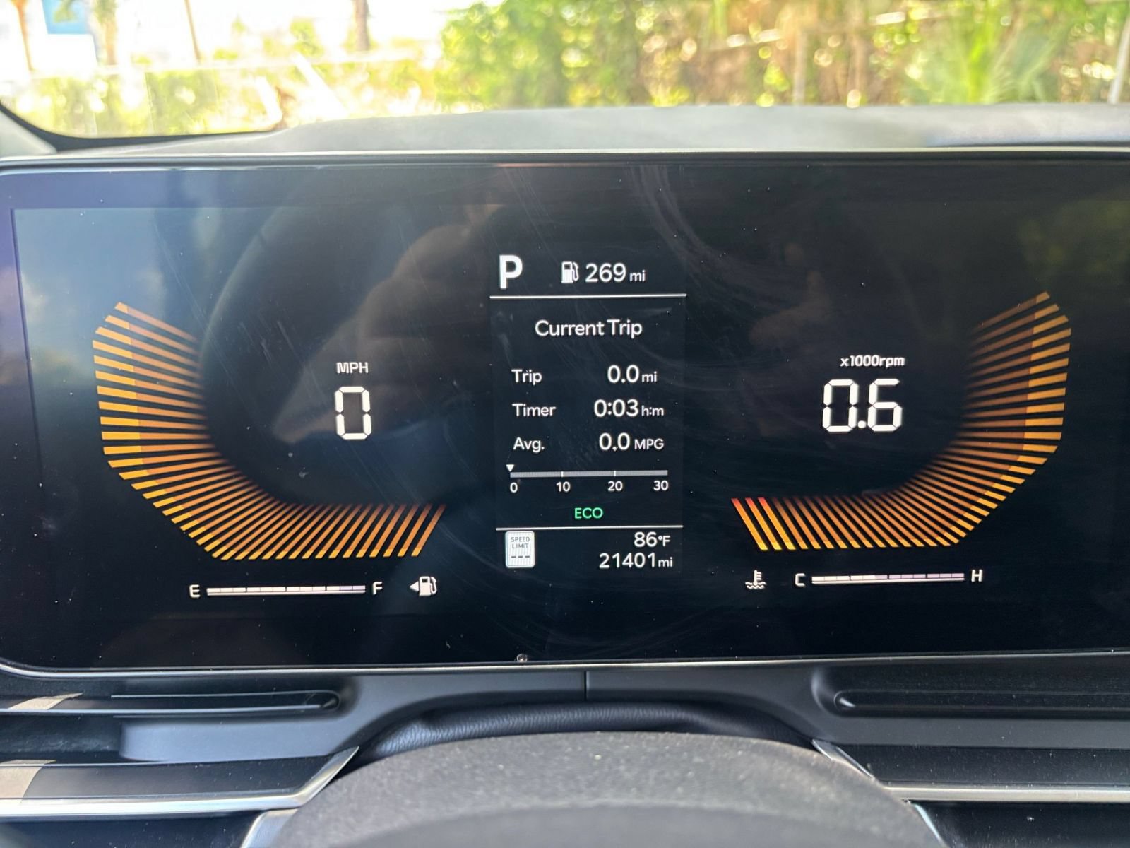 Used 2026 Kia Carnival FWD image 42
