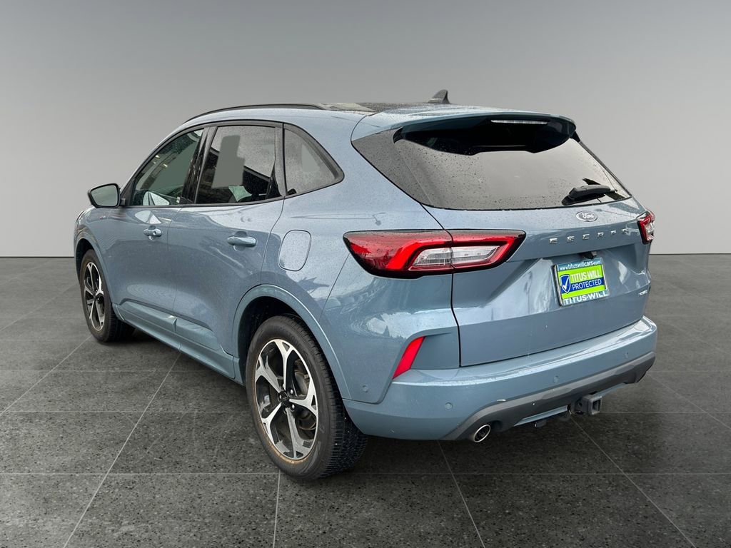 Used 2024 Ford Escape ST-Line Elite w/ Premium Technology Package image 6