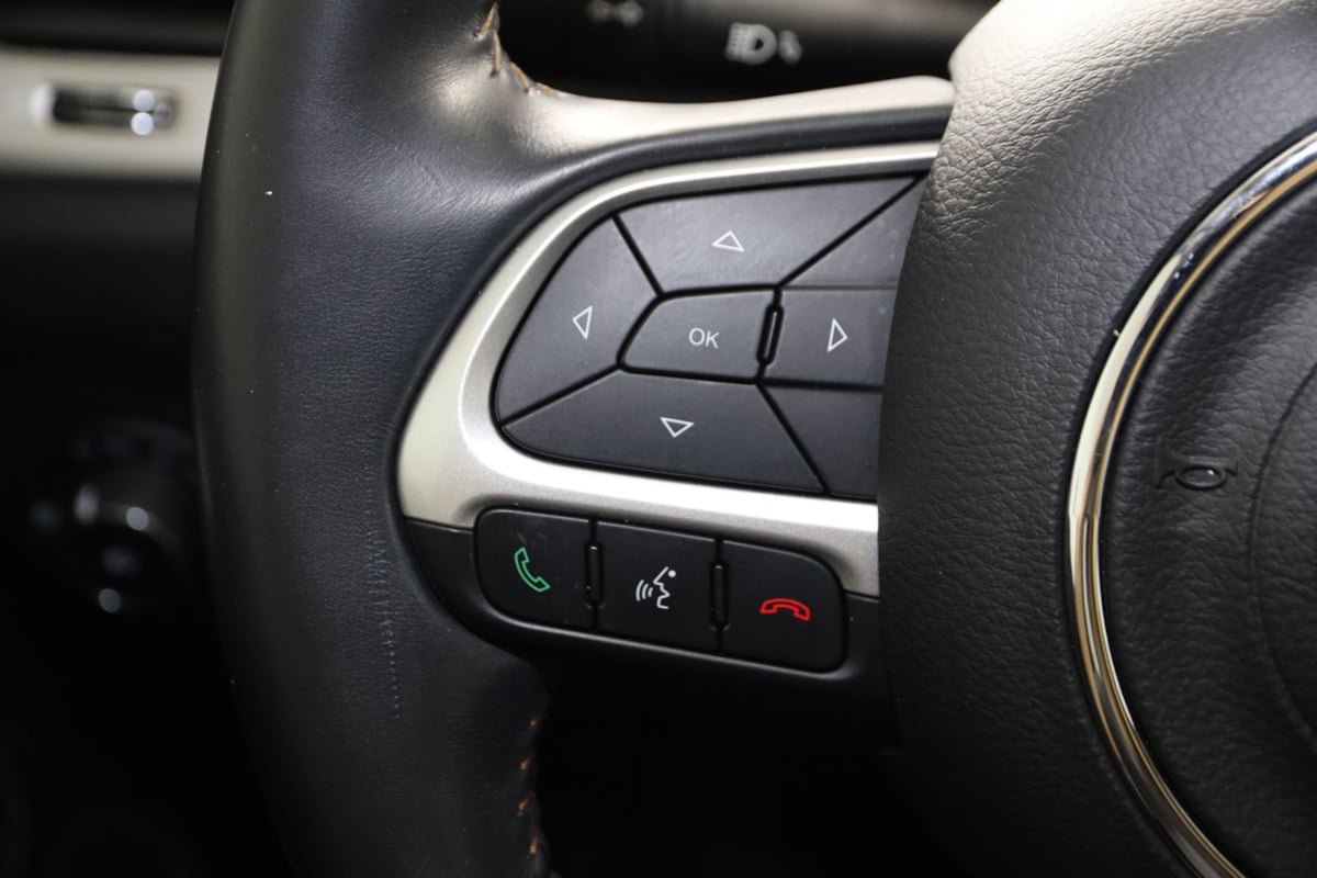 Used 2018 Jeep Compass Latitude w/ Popular Equipment Group image 30