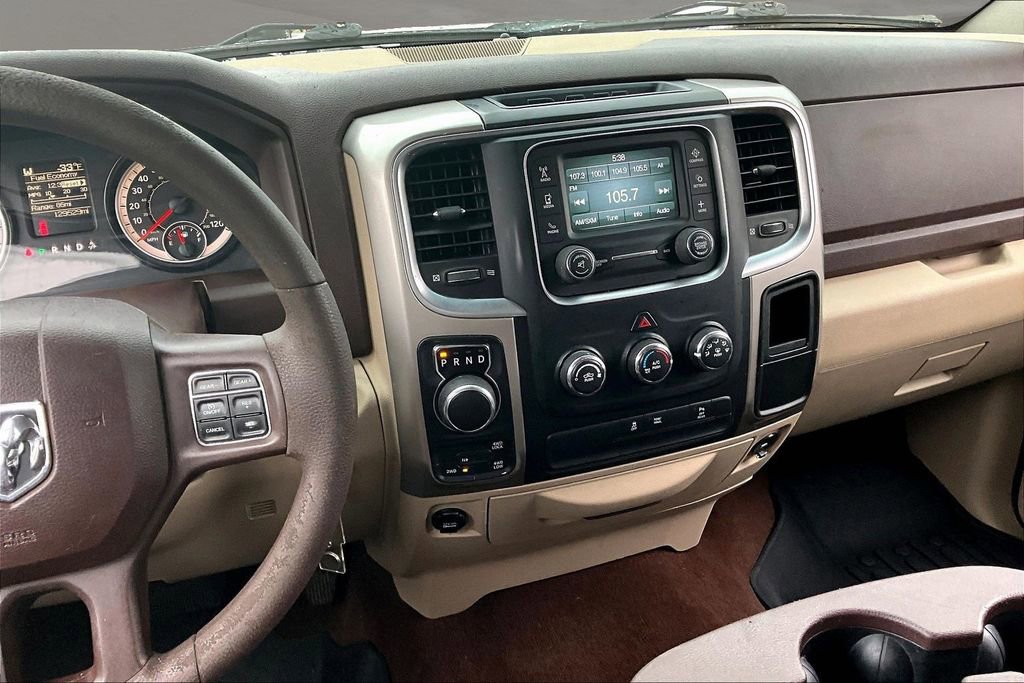 Used 2017 RAM 1500 Classic SLT image 10