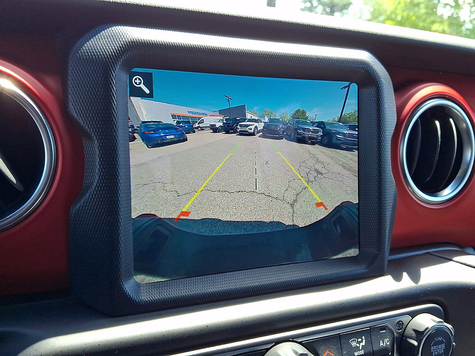 Used 2020 Jeep Gladiator Rubicon AWD/4WD image 22