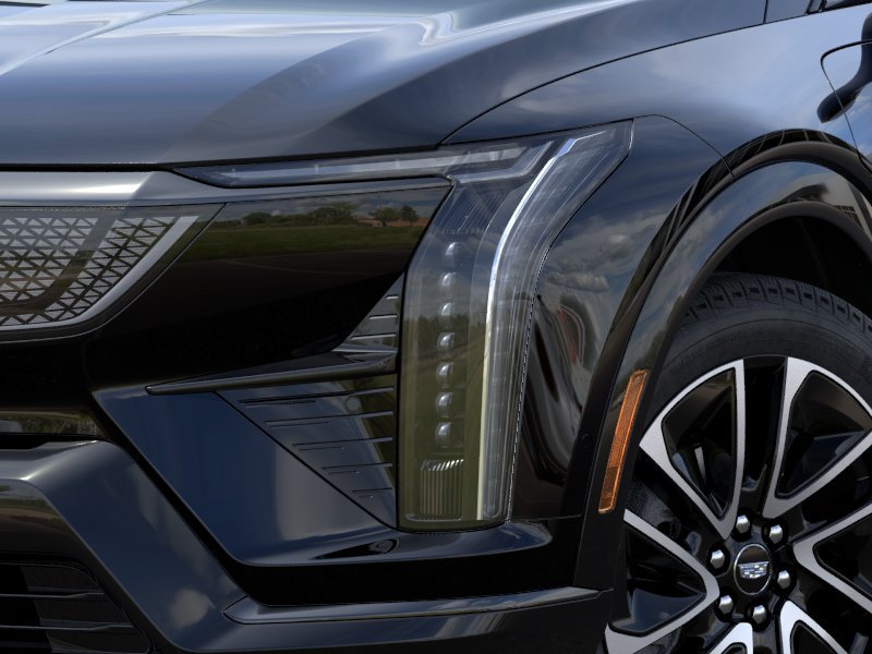 New 2026 Cadillac Optiq Sport 1 w/ LPO, Floor Liner Package AWD/4WD image 39