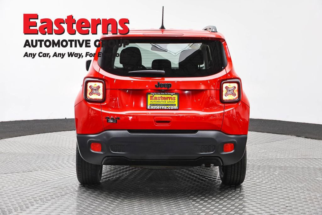 Used 2018 Jeep Renegade Altitude AWD/4WD image 6