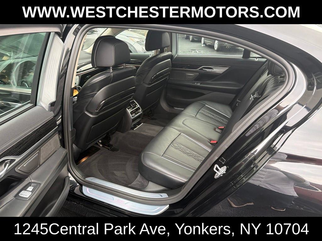 Used 2022 BMW 740i xDrive w/ Premium Package AWD/4WD image 23