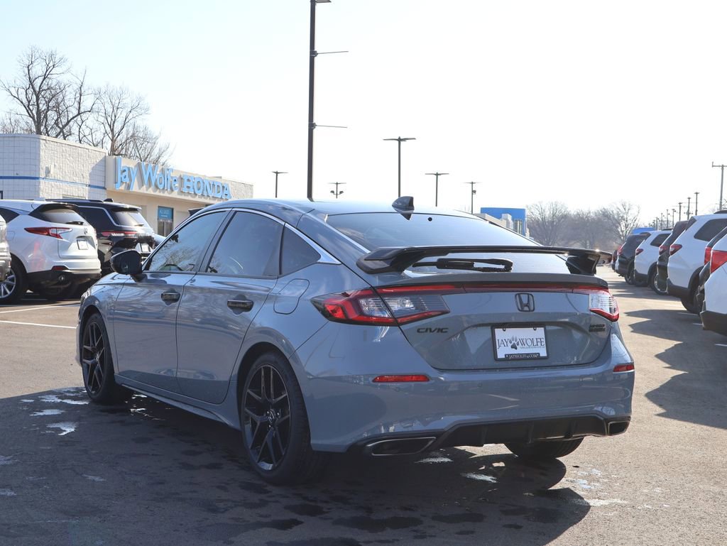 Certified 2024 Honda Civic Sport Touring image 5