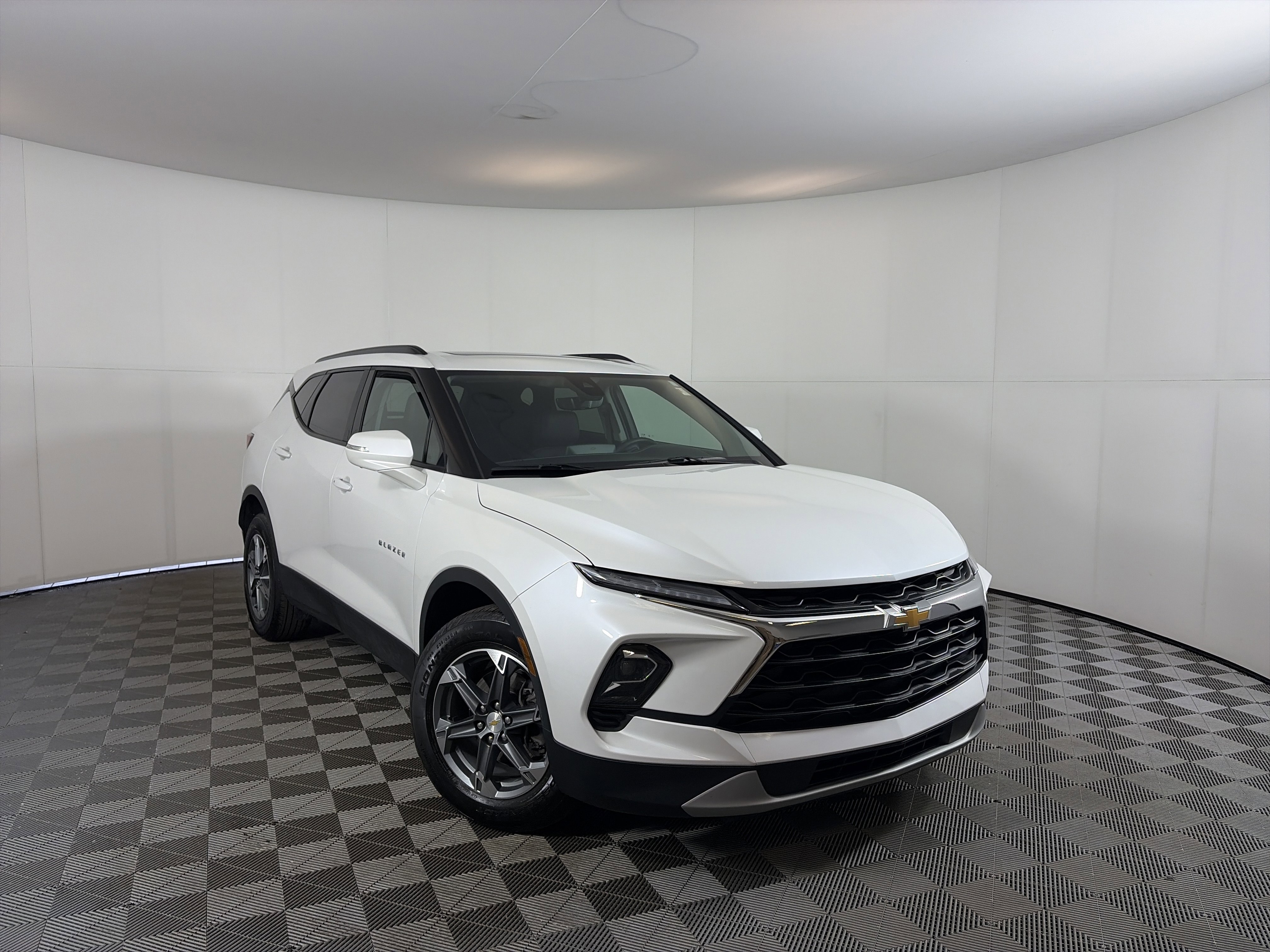 Certified 2024 Chevrolet Blazer LT w/ Sound & Technology Package video 1