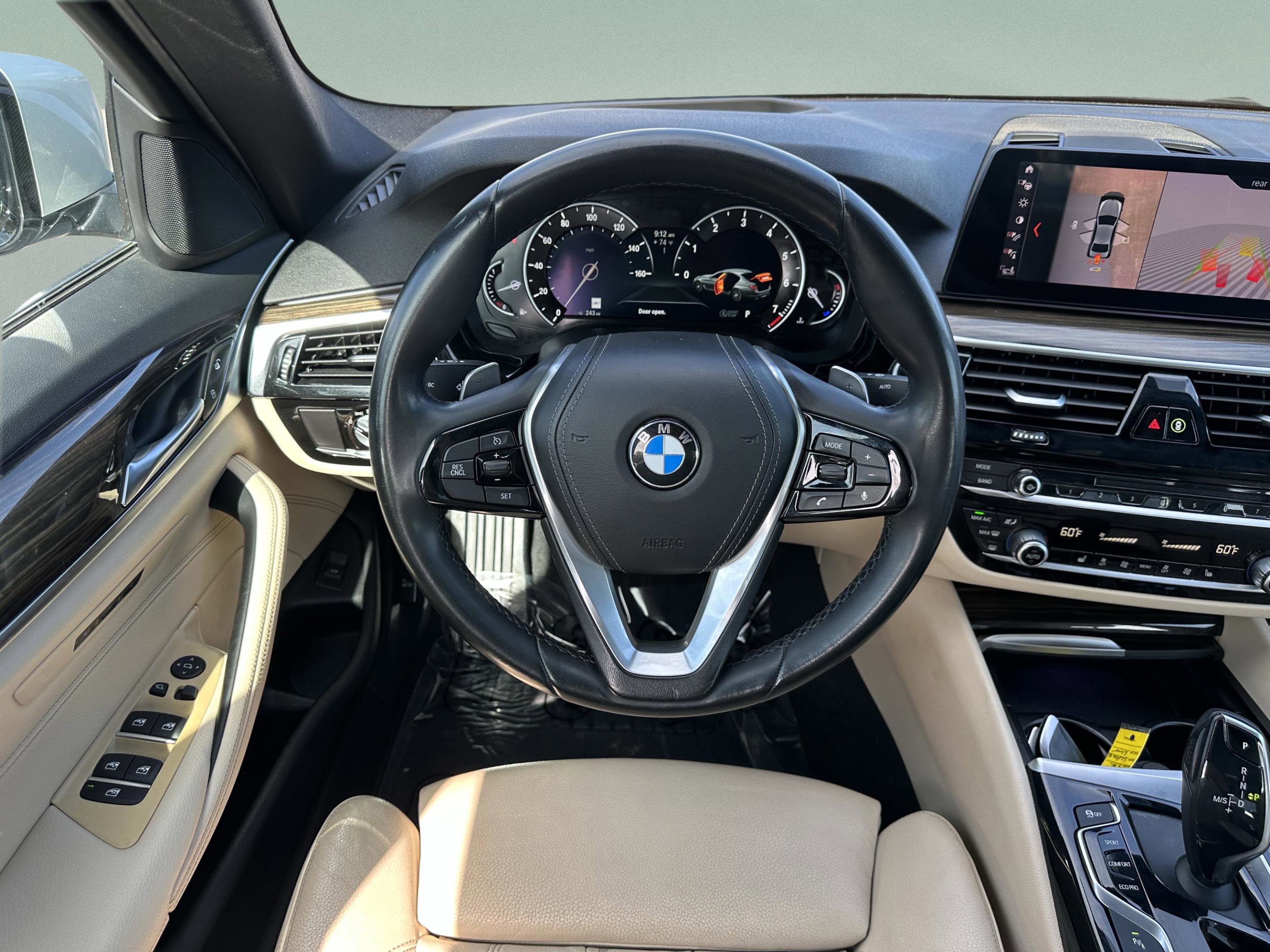 Used 2019 BMW 530i w/ Premium Package image 14