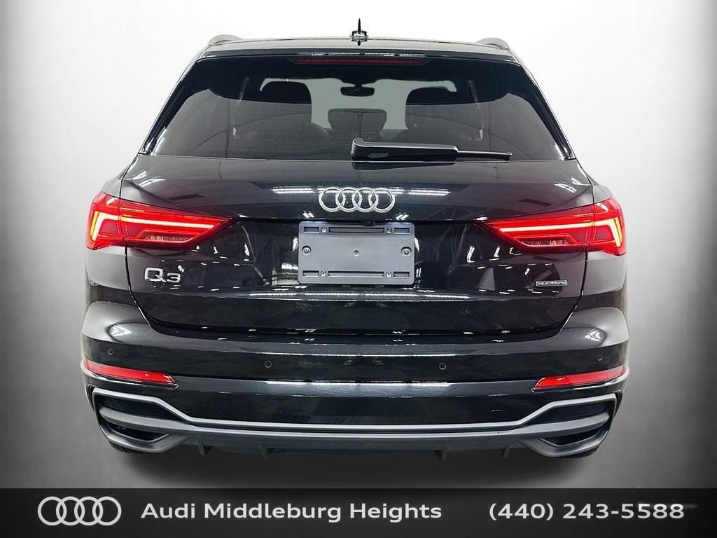 Certified 2023 Audi Q3 2.0T Premium Plus w/ Premium Plus Package AWD/4WD image 8