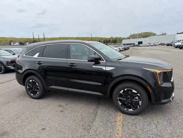 New 2026 Kia Sorento S AWD/4WD image 2