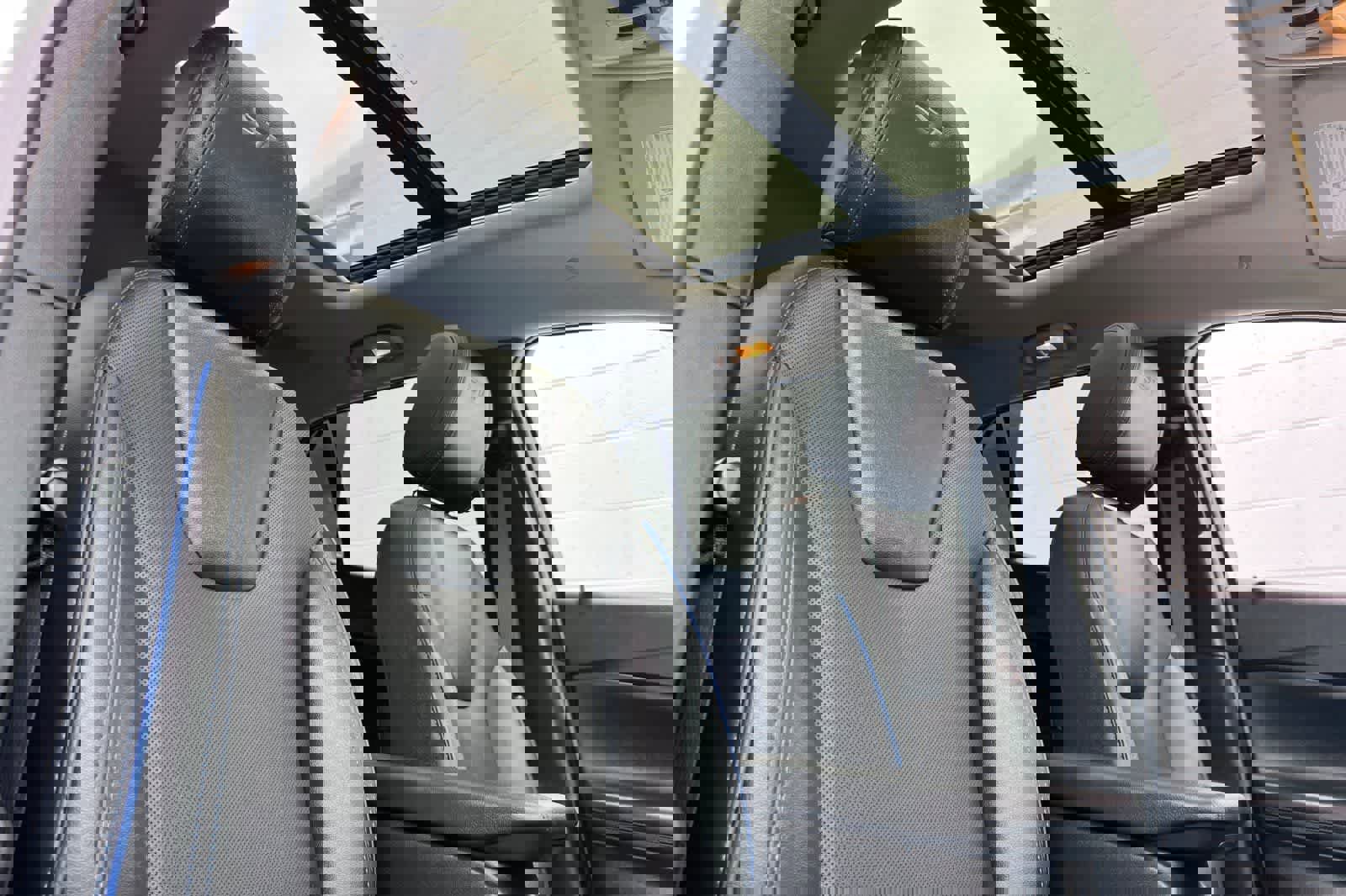 Used 2025 Buick Encore GX Sport Touring w/ Experience Buick Package image 19